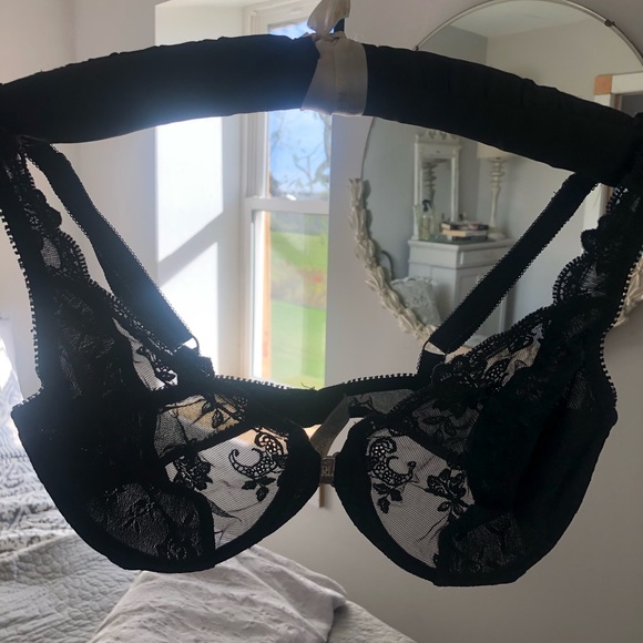 Ralph Lauren… black lace bra 34C - Picture 13 of 13